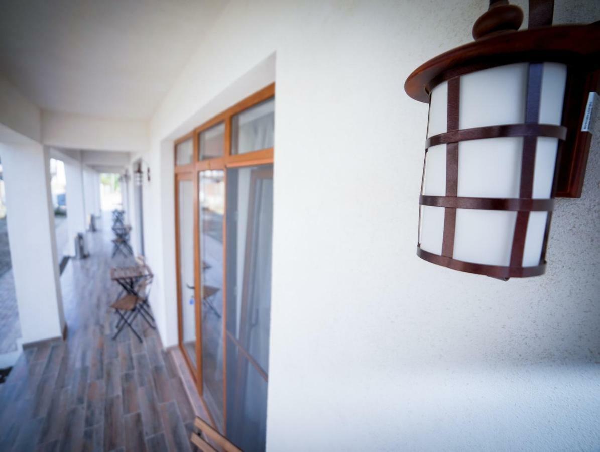 Casa Baran Vama Veche Hotel ภายนอก รูปภาพ