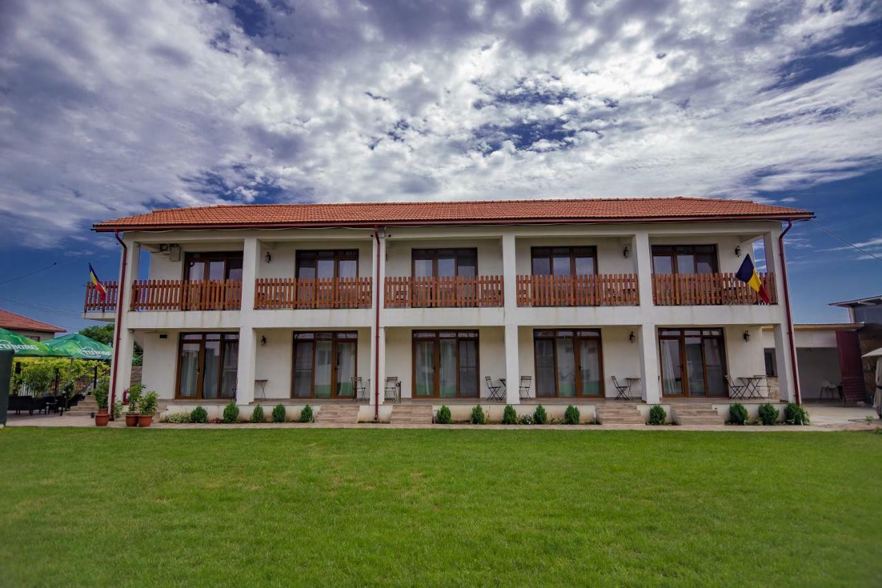 Casa Baran Vama Veche Hotel ภายนอก รูปภาพ